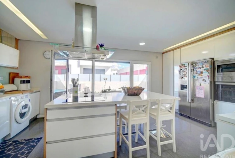 Moradia T3 para Venda em Amora Foto 13