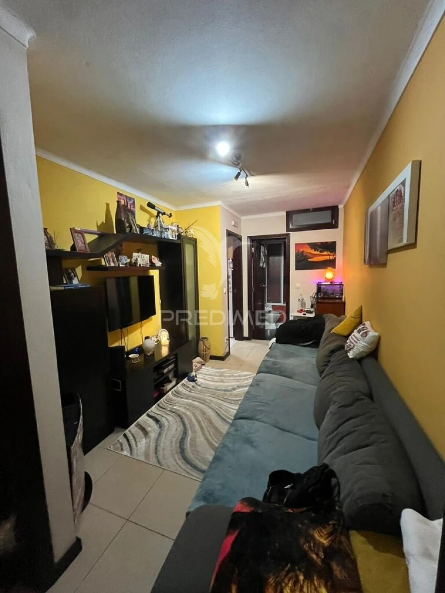 Moradia T4 para Venda em Angra (São Pedro) Foto 17