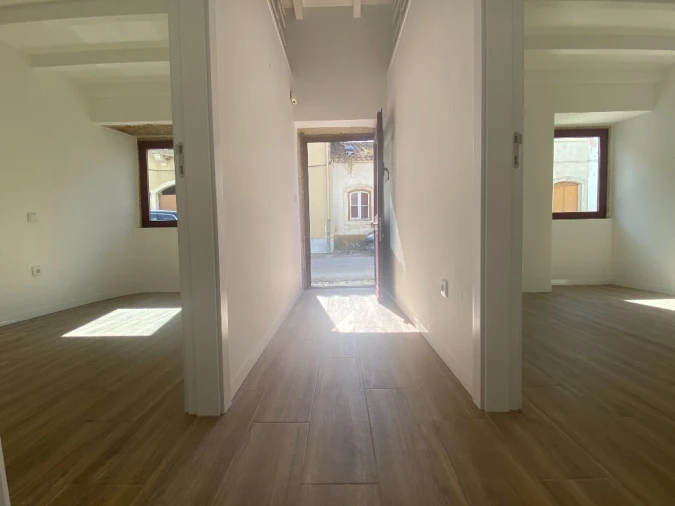 Moradia T2 para Venda em Carregueiros Foto 11