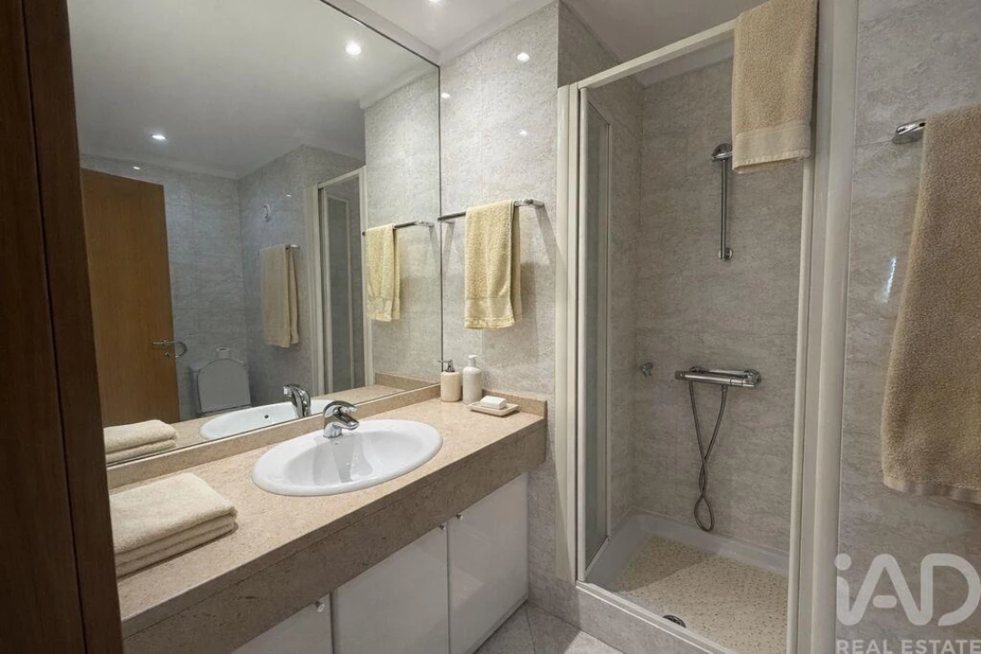 Apartamento T3 para Venda em Canidelo Foto 13