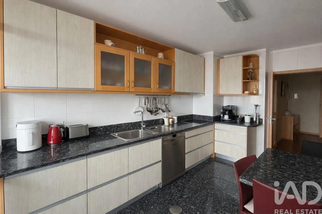 Apartamento T3 para Venda em Canidelo Foto 6