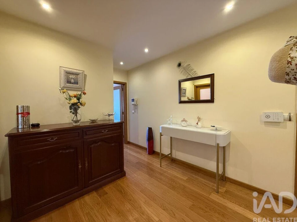 Apartamento T3 para Venda em Canidelo Foto 17