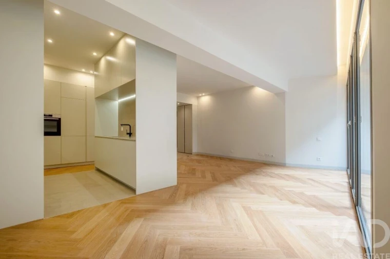 Apartamento T3 para Venda em Cedofeita, Santo Ildefonso, Sé, Miragaia, São Nicolau e Vitória Foto 17