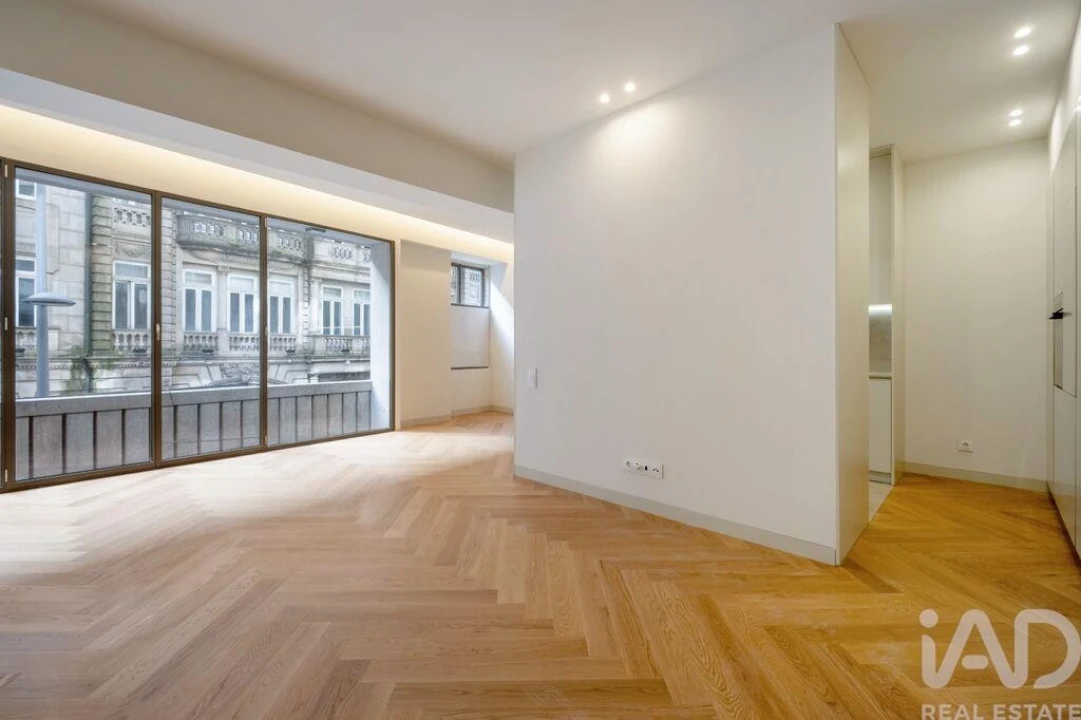 Apartamento T3 para Venda em Cedofeita, Santo Ildefonso, Sé, Miragaia, São Nicolau e Vitória Foto 13
