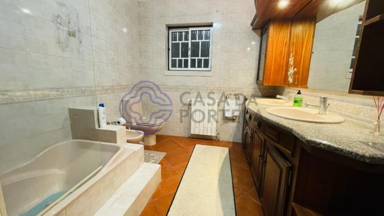 Moradia T5 para Venda em Pelariga Foto 4