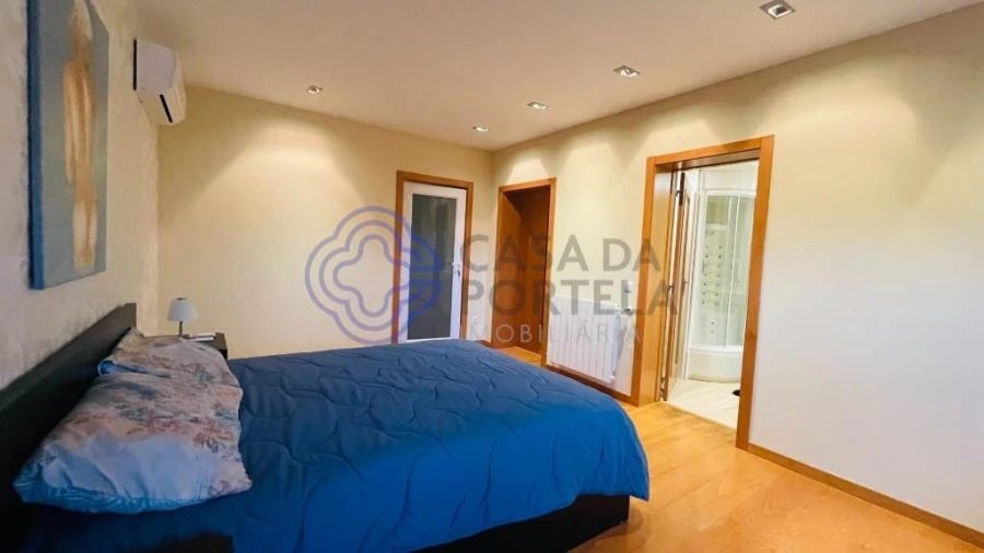 Moradia T5 para Venda em Pelariga Foto 9