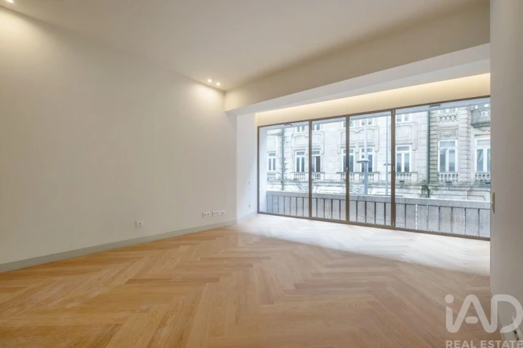 Apartamento T2 para Venda em Cedofeita, Santo Ildefonso, Sé, Miragaia, São Nicolau e Vitória Foto 15