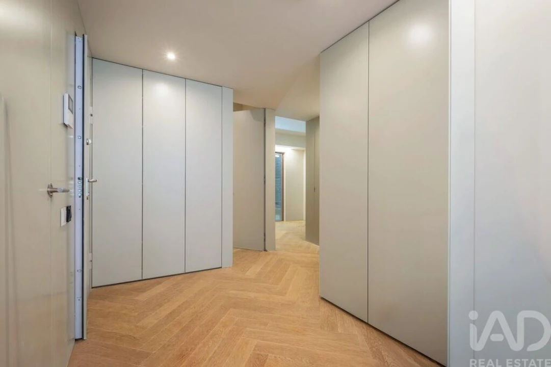 Apartamento T2 para Venda em Cedofeita, Santo Ildefonso, Sé, Miragaia, São Nicolau e Vitória Foto 6