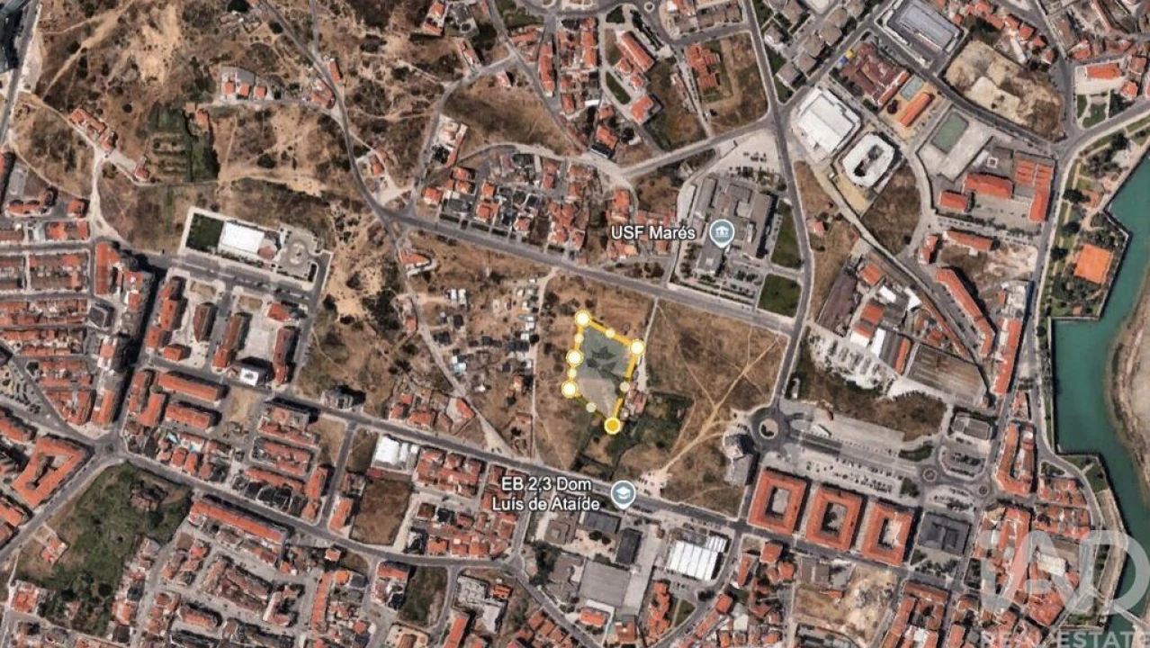 Terreno para Venda em Peniche Foto 3