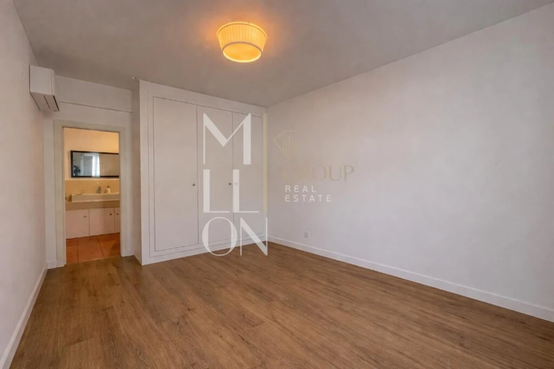 Moradia T4 para Venda em Santo Estêvão Foto 37