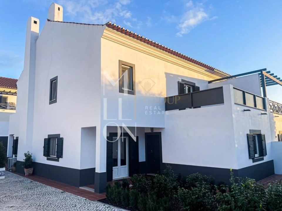 Moradia T4 para Venda em Santo Estêvão Foto 2