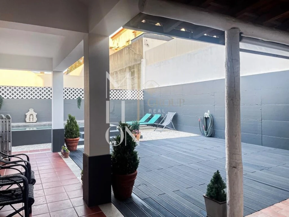 Moradia T4 para Venda em Santo Estêvão Foto 11