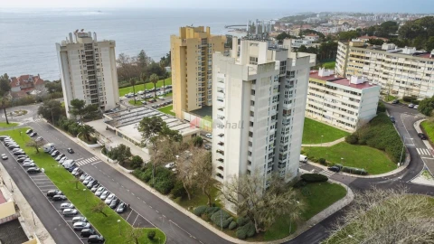 Negócio para Venda em Oeiras e São Julião da Barra, Paço de Arcos e Caxias