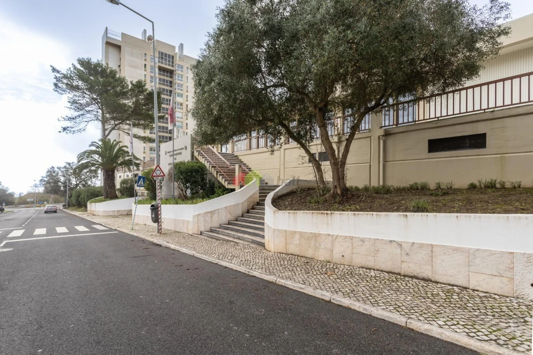 Negócio para Venda em Oeiras e São Julião da Barra, Paço de Arcos e Caxias Foto 12