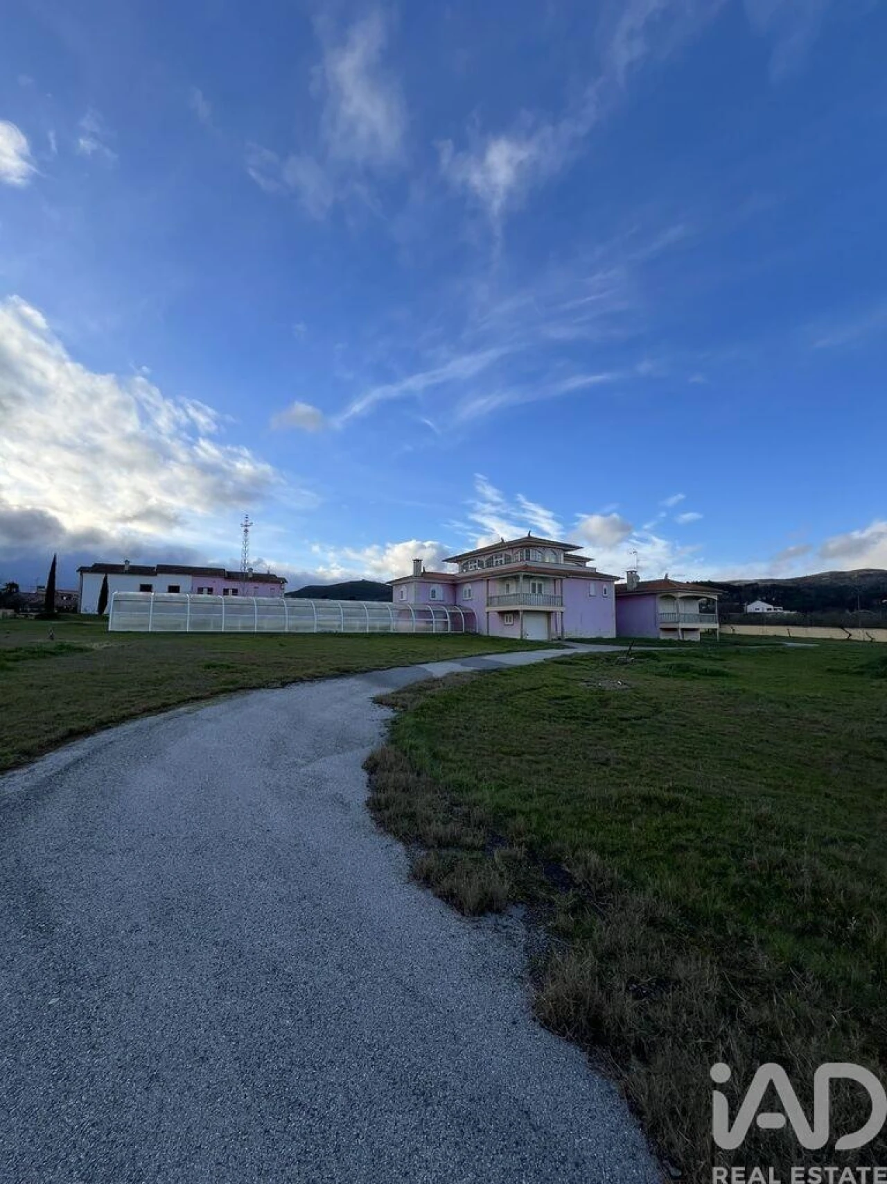 Moradia T6 para Venda em Bustelo Foto 8