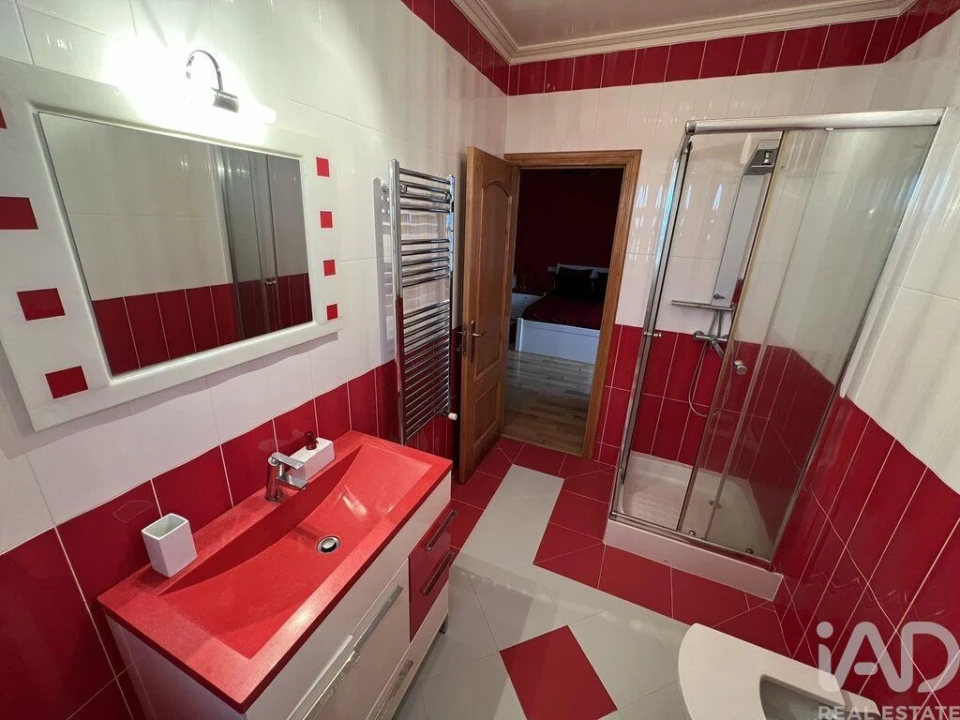 Moradia T6 para Venda em Bustelo Foto 29