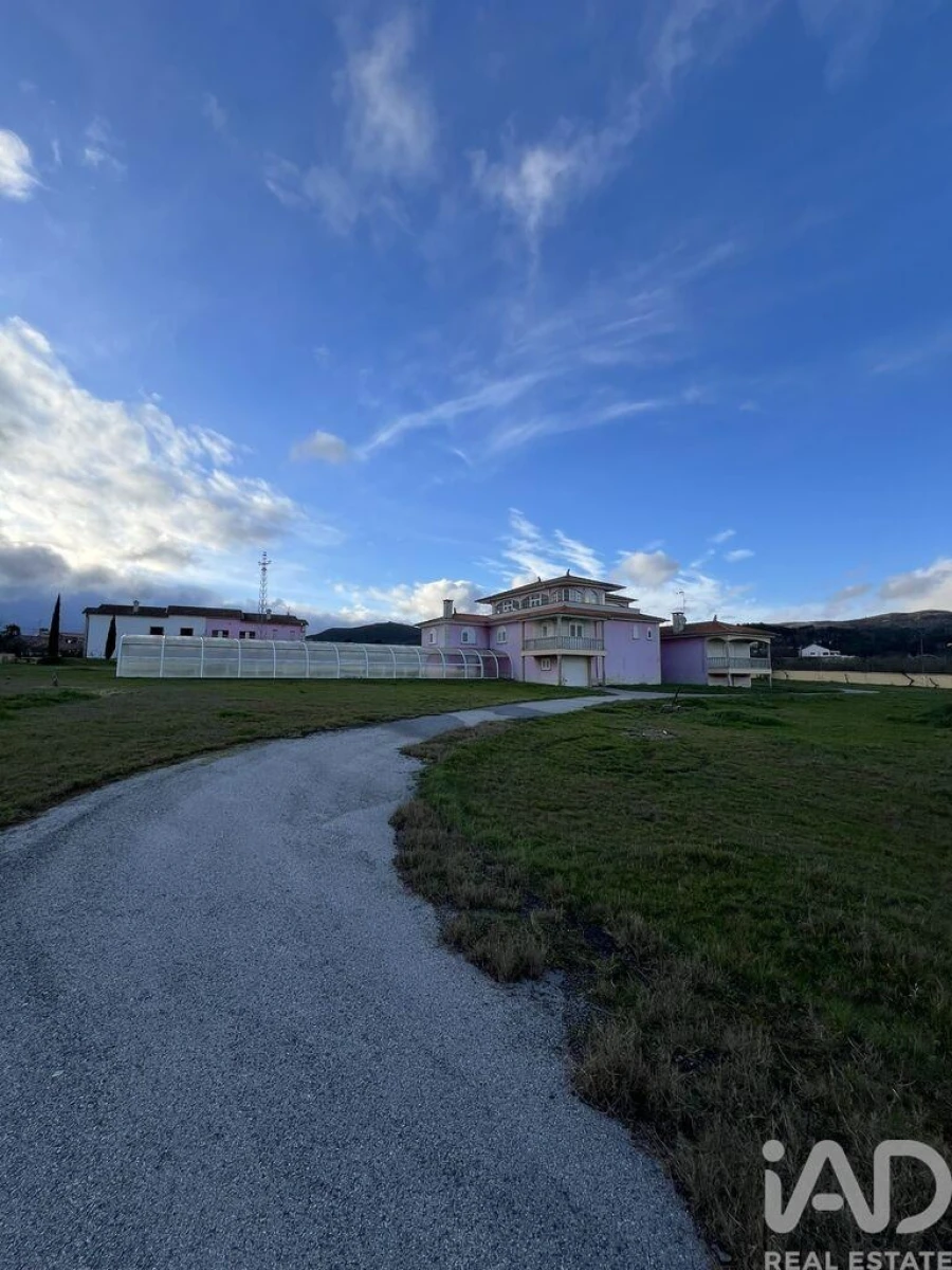 Moradia T6 para Venda em Bustelo Foto 8