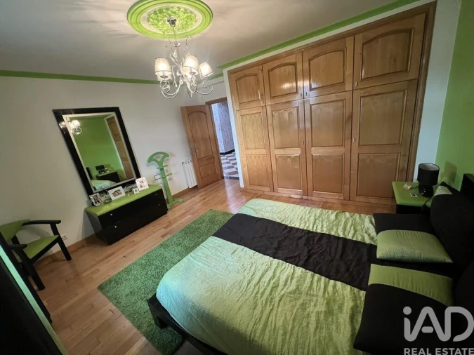 Moradia T6 para Venda em Bustelo Foto 26