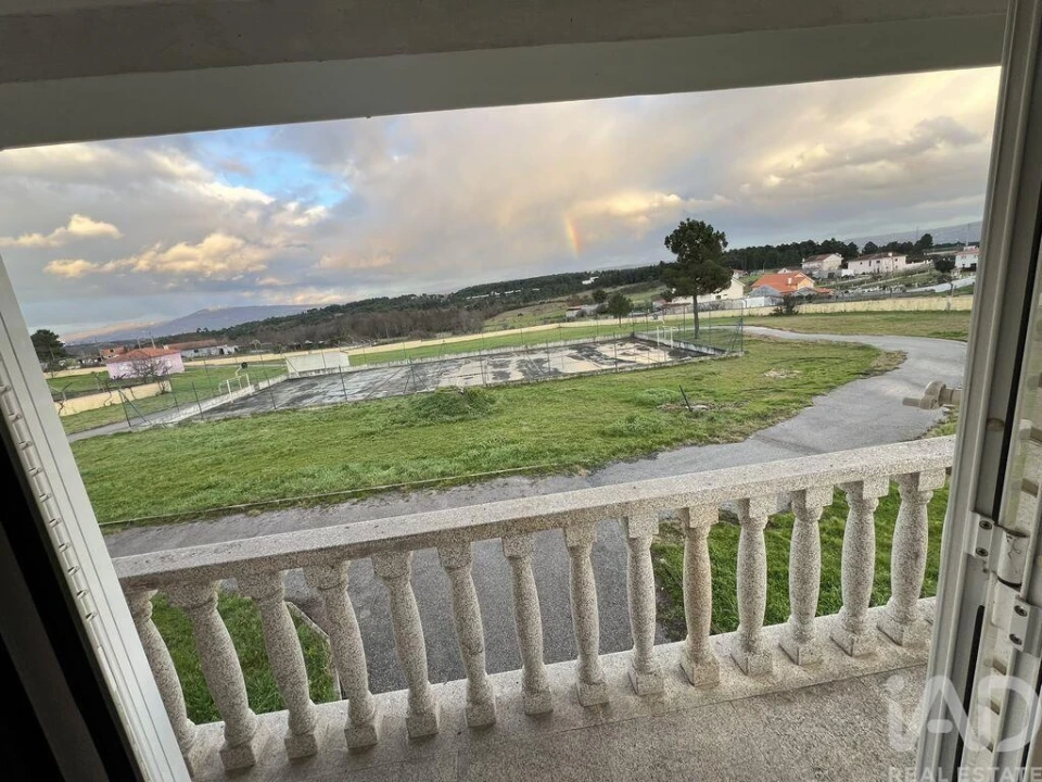 Moradia T6 para Venda em Bustelo Foto 32