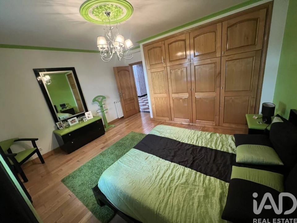 Moradia T6 para Venda em Bustelo Foto 26