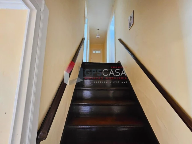 Moradia T4 para Venda em Porto Judeu Foto 7