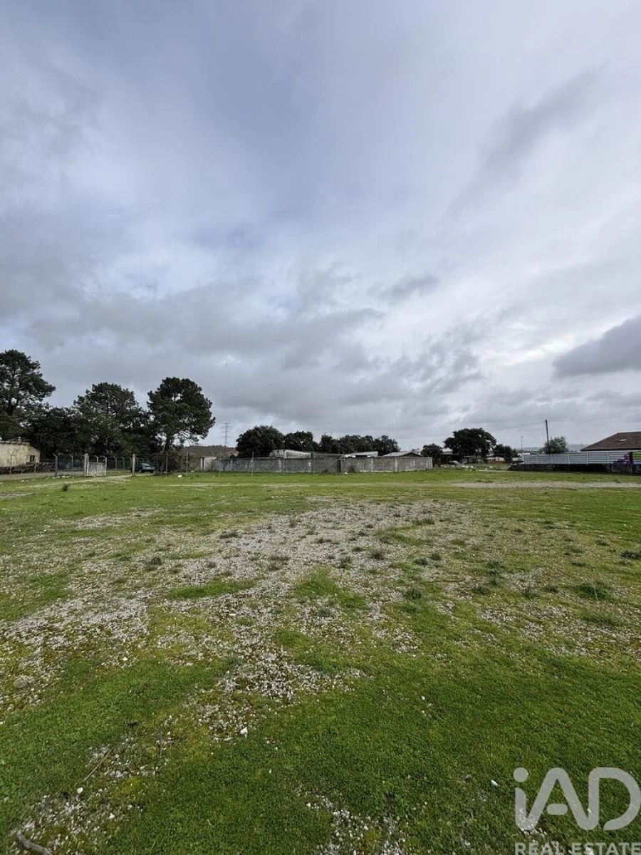 Terreno para Venda em Quinta do Conde Foto 2