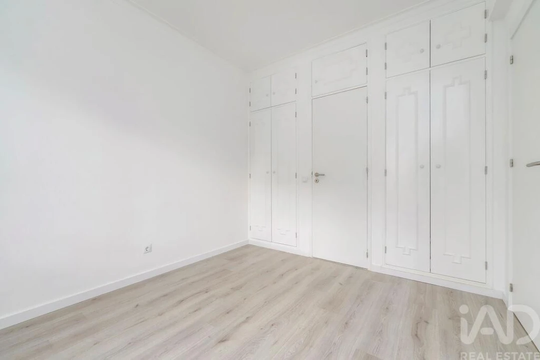 Apartamento T2 para Venda em Quarteira Foto 22