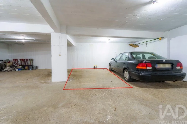 Apartamento T2 para Venda em Quarteira Foto 34