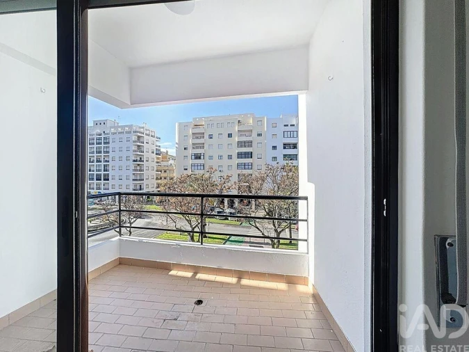 Apartamento T2 para Venda em Quarteira Foto 21