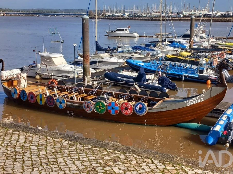 Apartamento T2 para Venda em Portimão Foto 25