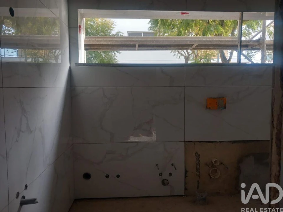 Apartamento T2 para Venda em Portimão Foto 9