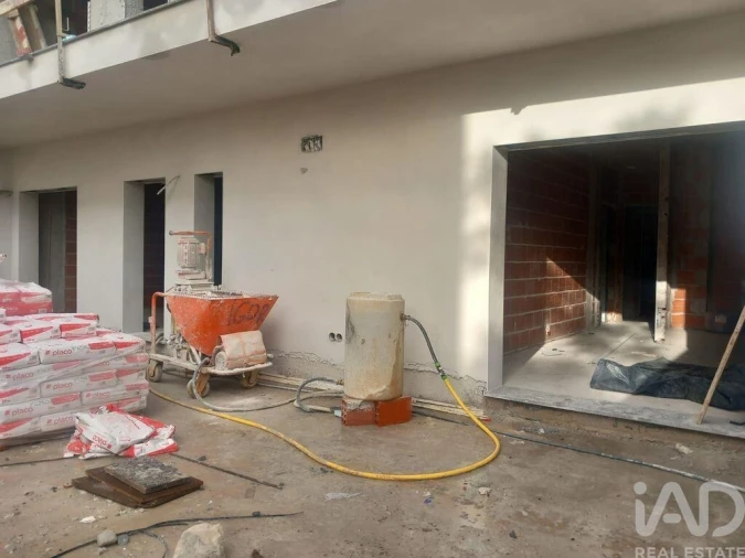 Apartamento T2 para Venda em Portimão Foto 7