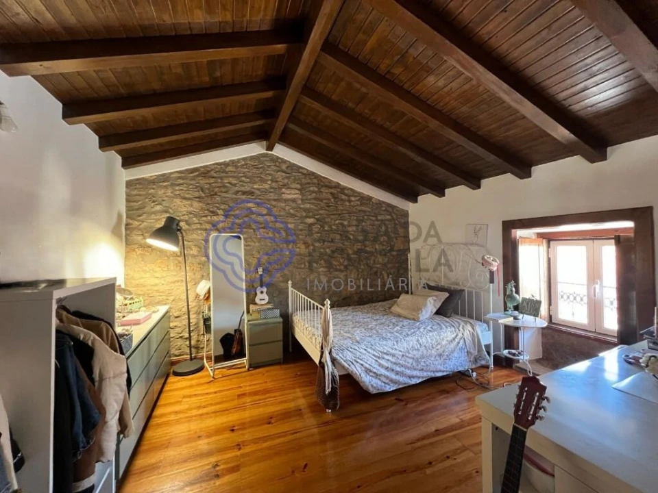 Moradia T3 para Venda em Casais e Alviobeira Foto 14