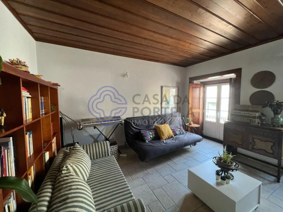 Moradia T3 para Venda em Casais e Alviobeira Foto 8