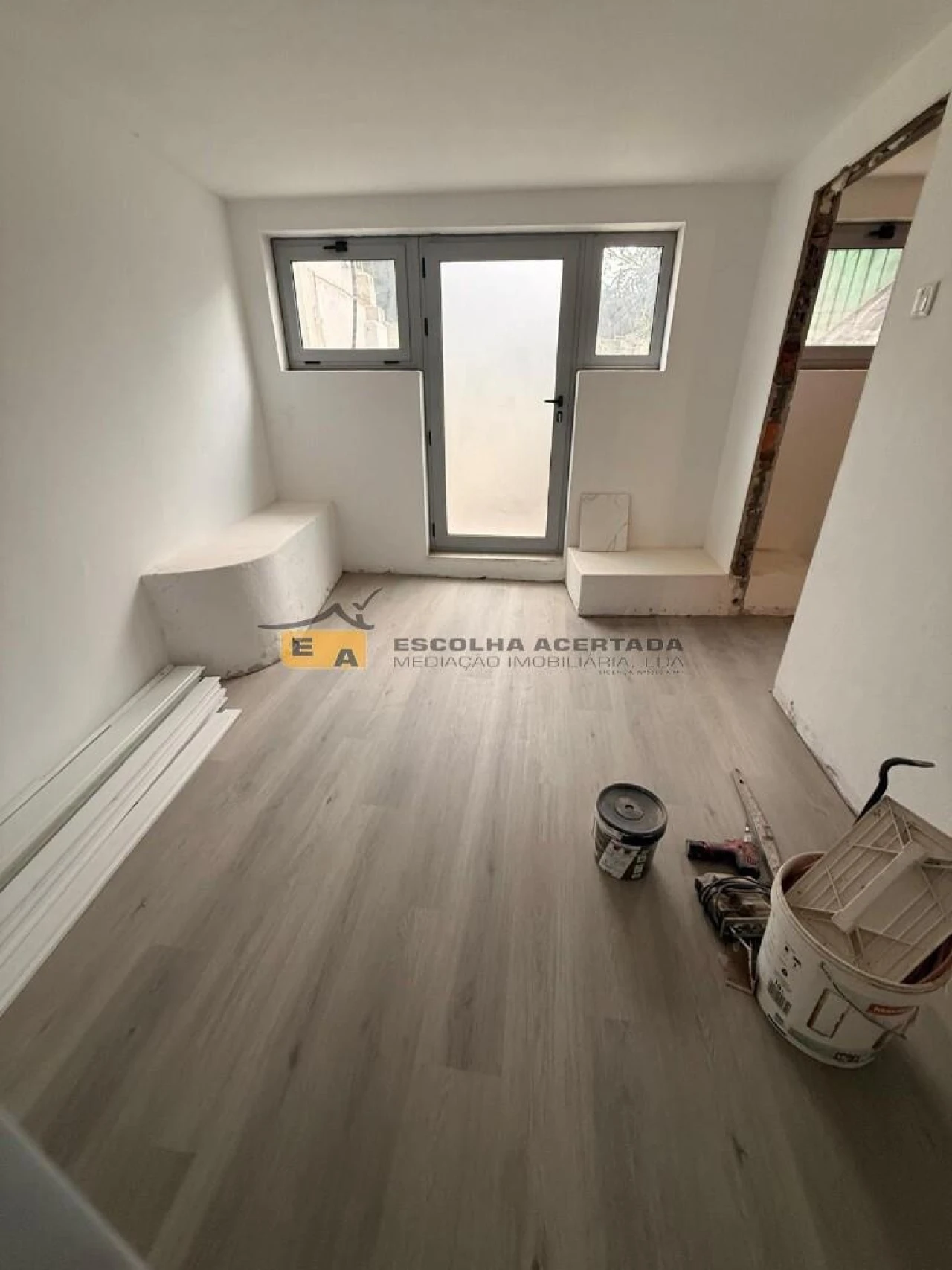 Armazém para Venda em Paranhos Foto 10