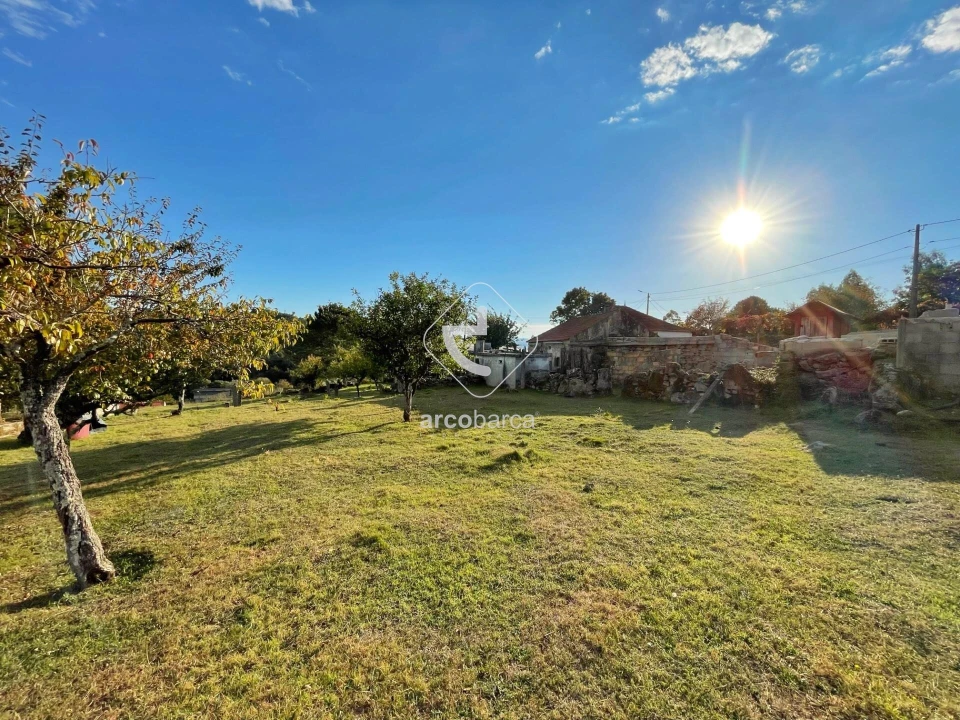 Moradia T3 para Venda em Formariz e Ferreira Foto 16