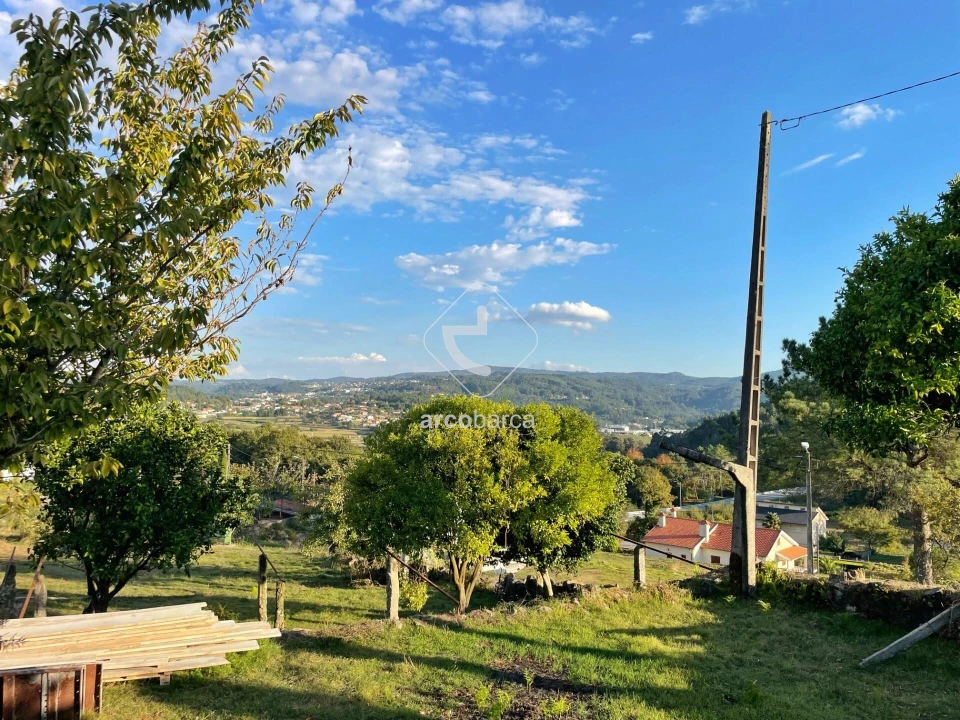 Moradia T3 para Venda em Formariz e Ferreira Foto 40