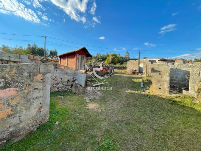 Moradia T3 para Venda em Formariz e Ferreira Foto 14