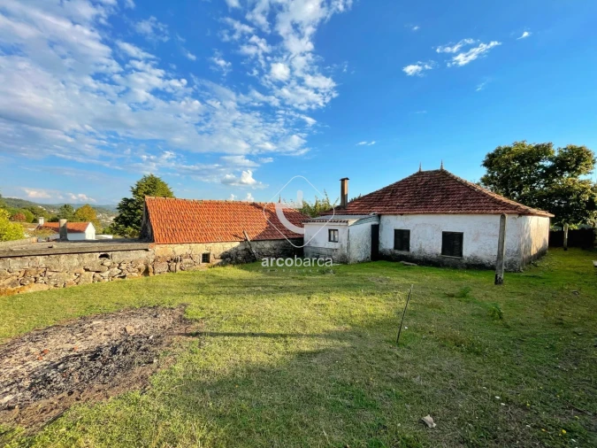 Moradia T3 para Venda em Formariz e Ferreira Foto 2