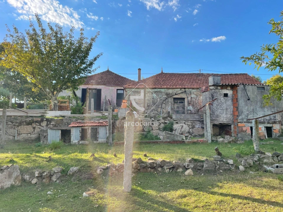 Moradia T3 para Venda em Formariz e Ferreira Foto 19