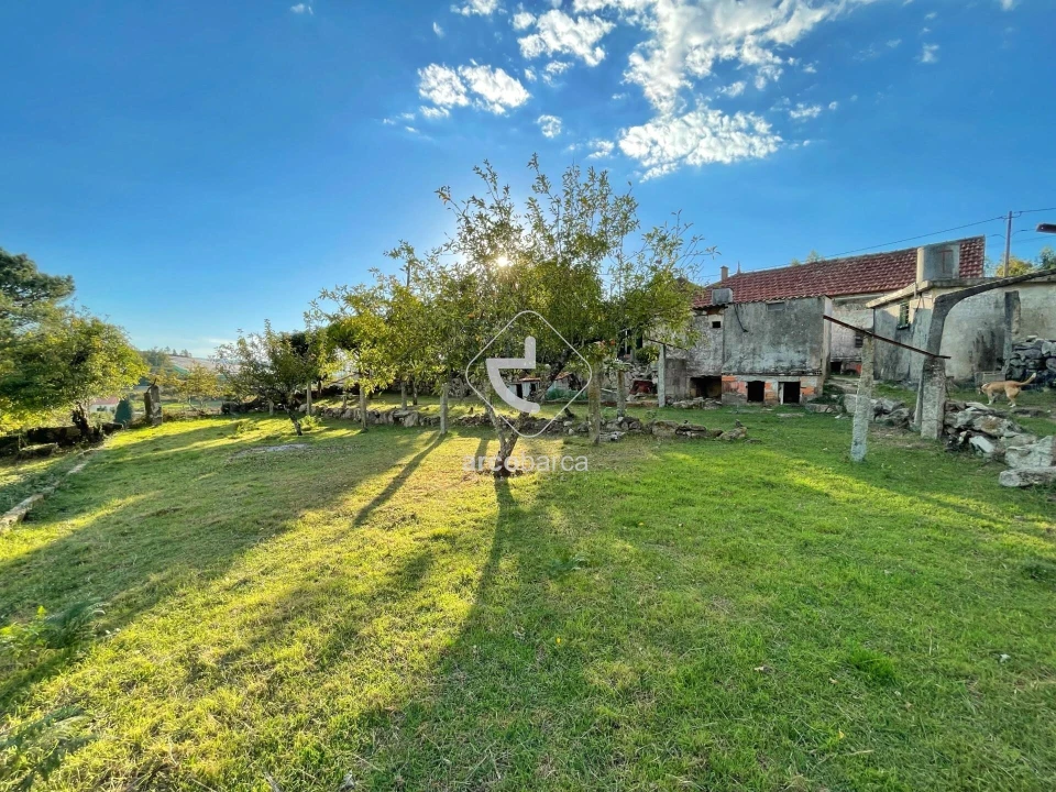 Moradia T3 para Venda em Formariz e Ferreira Foto 17