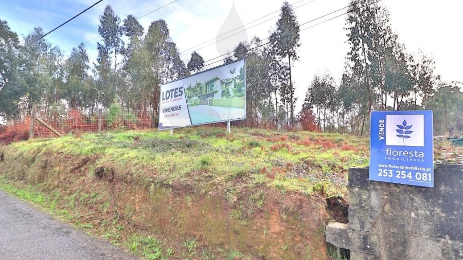 Terreno para Venda em Marrancos e Arcozelo