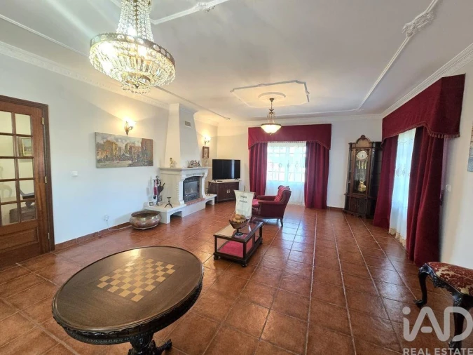Moradia T4 para Venda em Mafra Foto 38