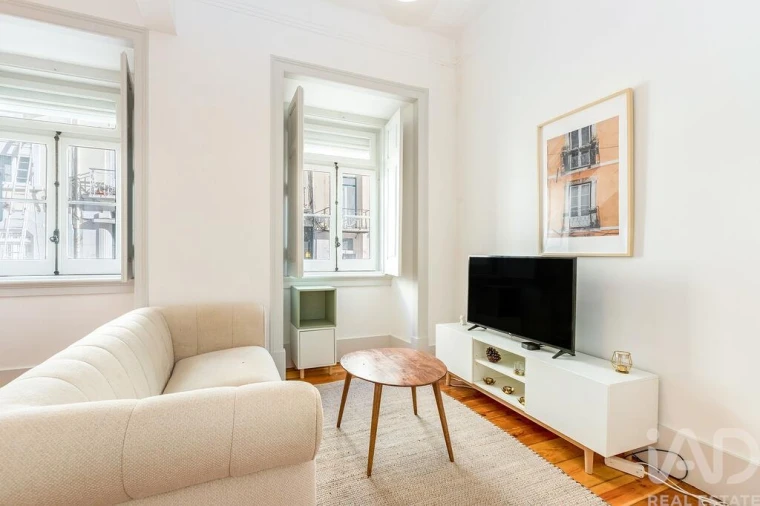 Apartamento T2 para Arrendamento em Arroios Foto 4