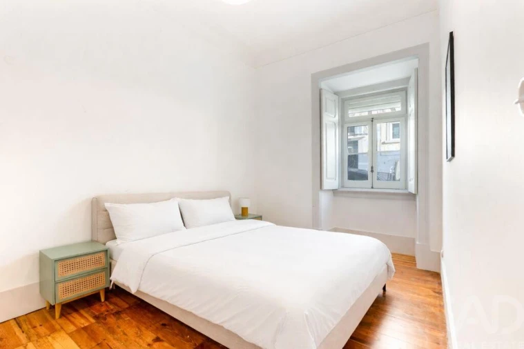 Apartamento T2 para Arrendamento em Arroios Foto 8