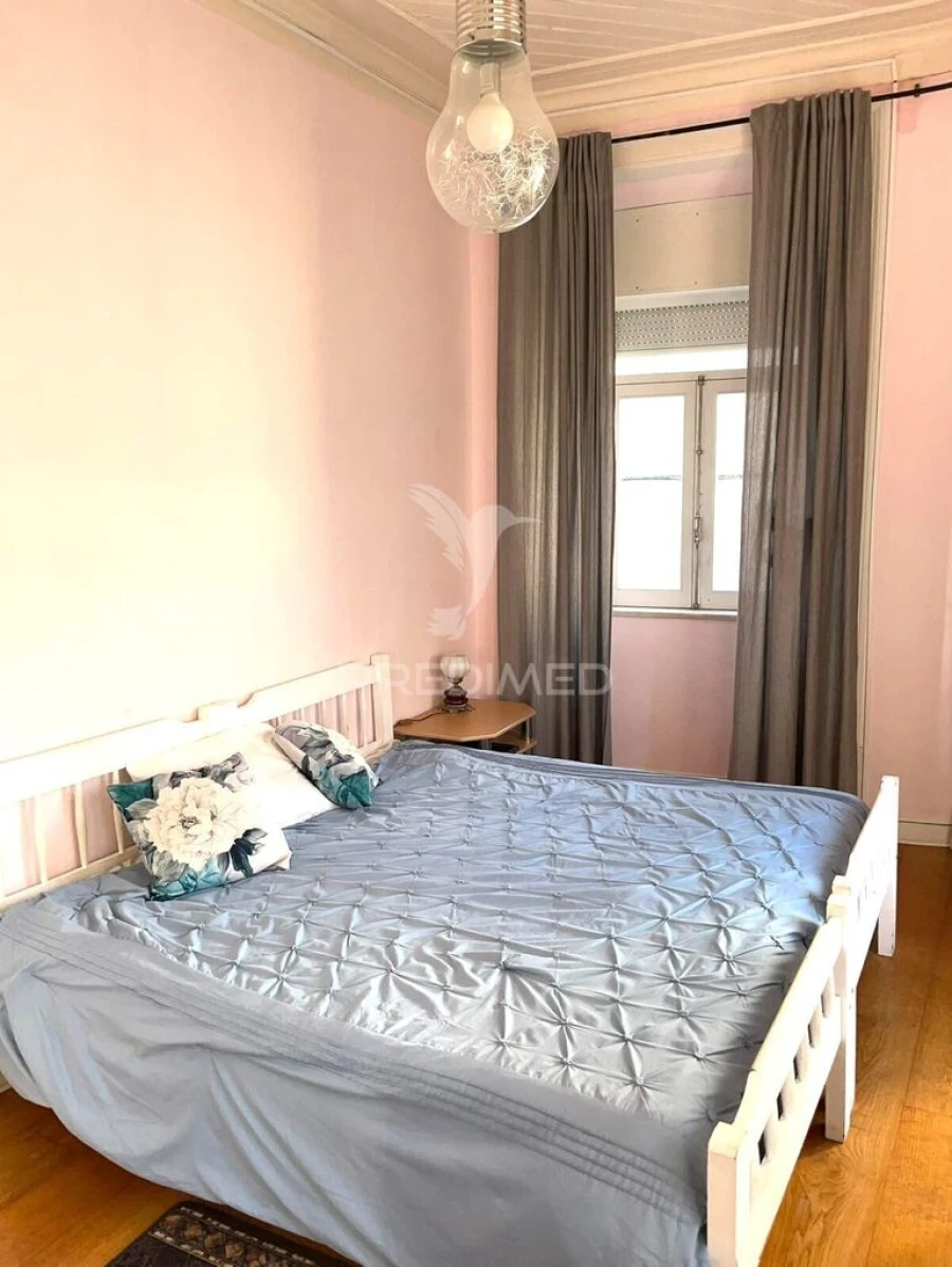 Apartamento T3 para Venda em Sines Foto 15