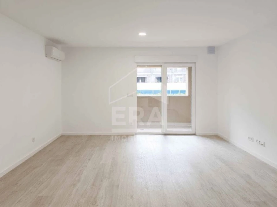 Apartamento T2 para Venda em Aradas Foto 2