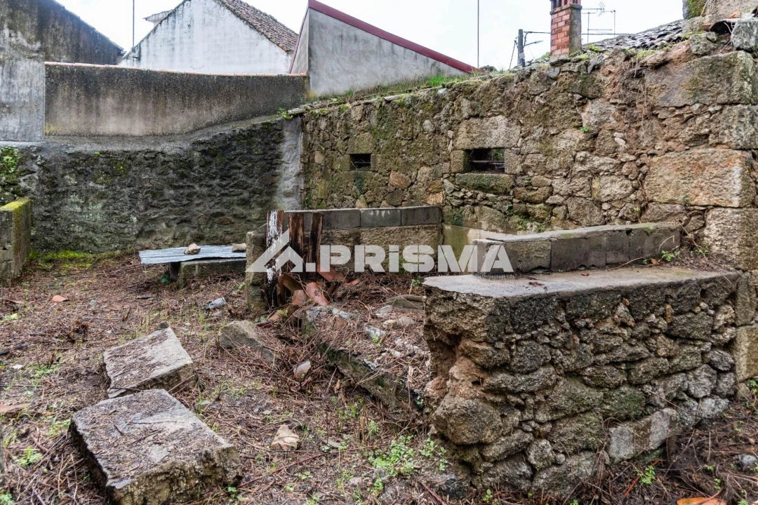 Moradia T5 para Venda em Escalos de Cima e Lousa Foto 9