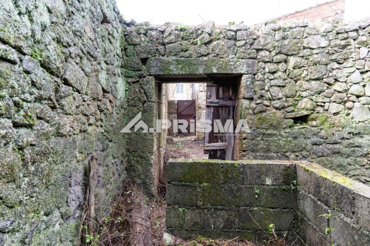 Moradia T5 para Venda em Escalos de Cima e Lousa Foto 13