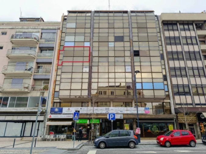 Escritório para Arrendamento em Requeixo, Nossa Senhora de Fátima e Nariz